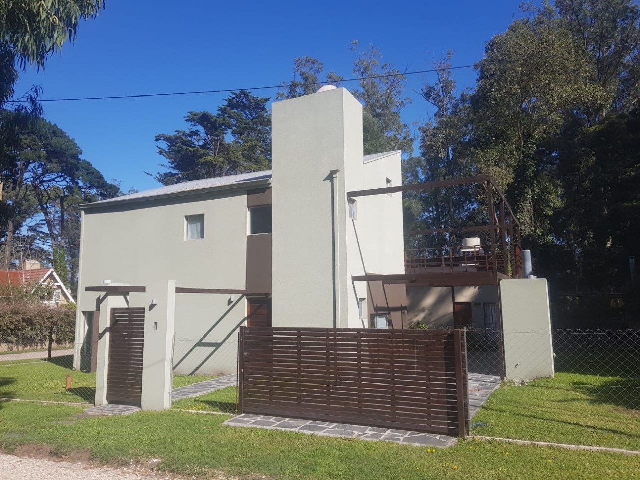CASA EN VENTA BOSQUE PERALTA RAMOS 