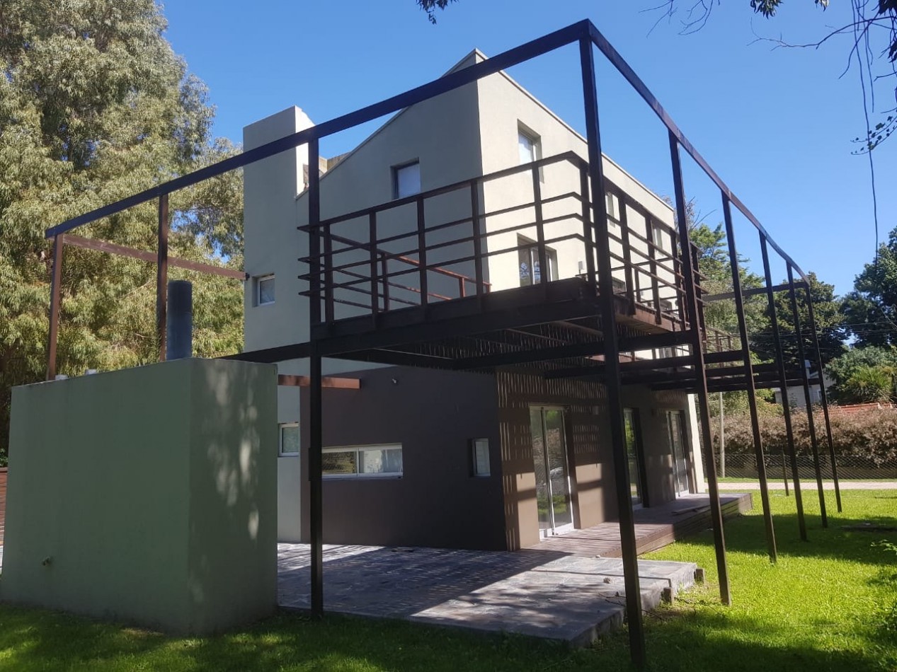 CASA EN VENTA BOSQUE PERALTA RAMOS 