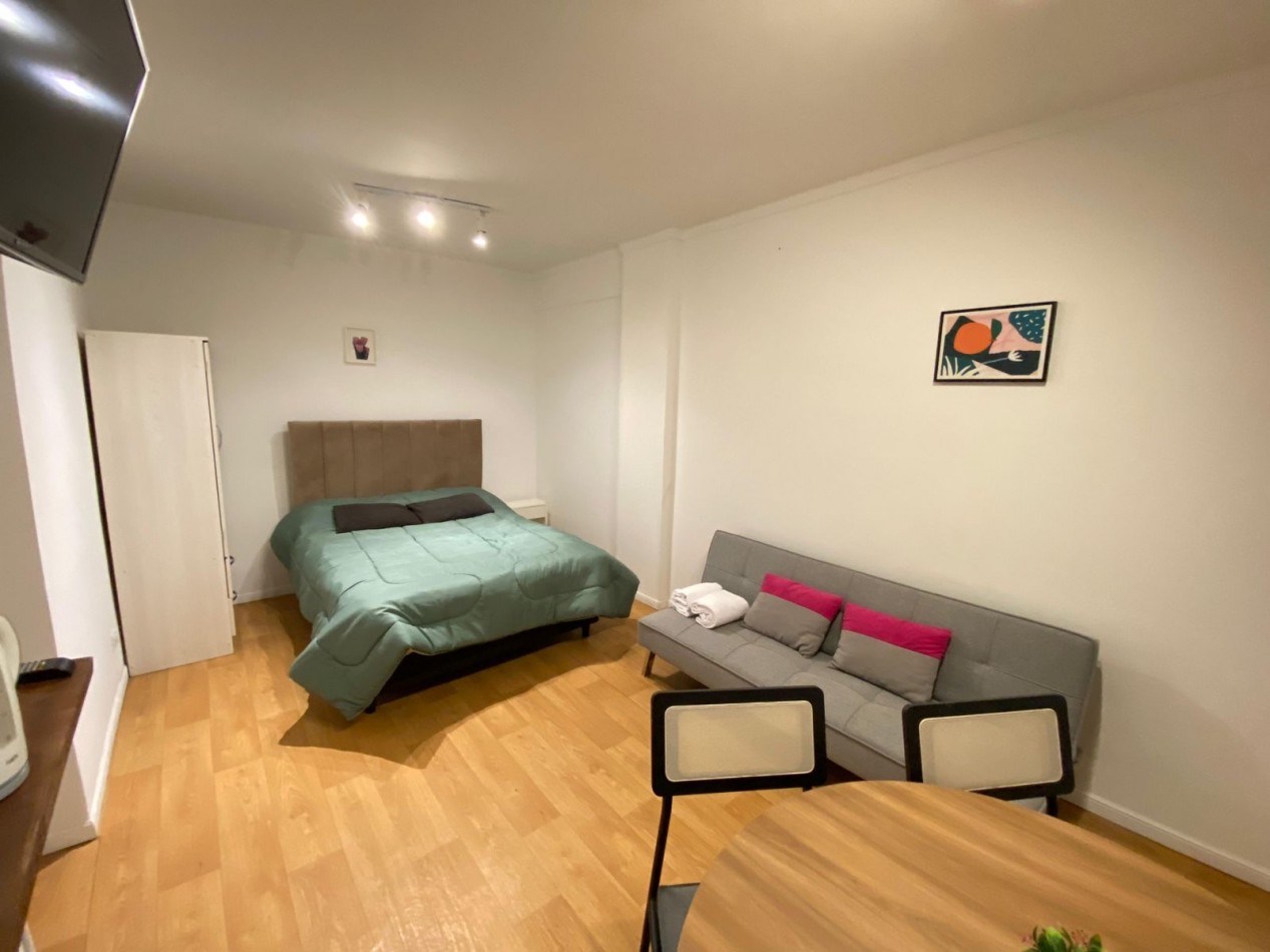 Monoambiente amplio contrafrente 