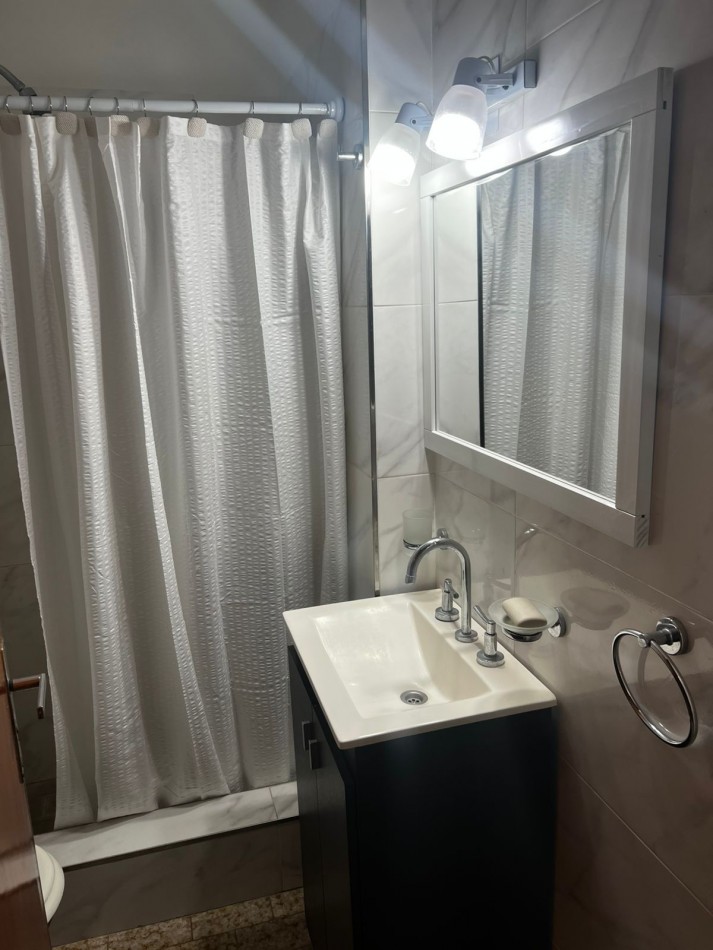 Monoambiente amplio contrafrente 