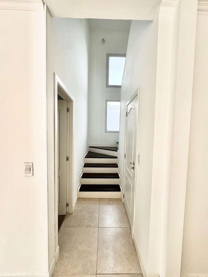 RUMENCO CASA EN ALQUILER 