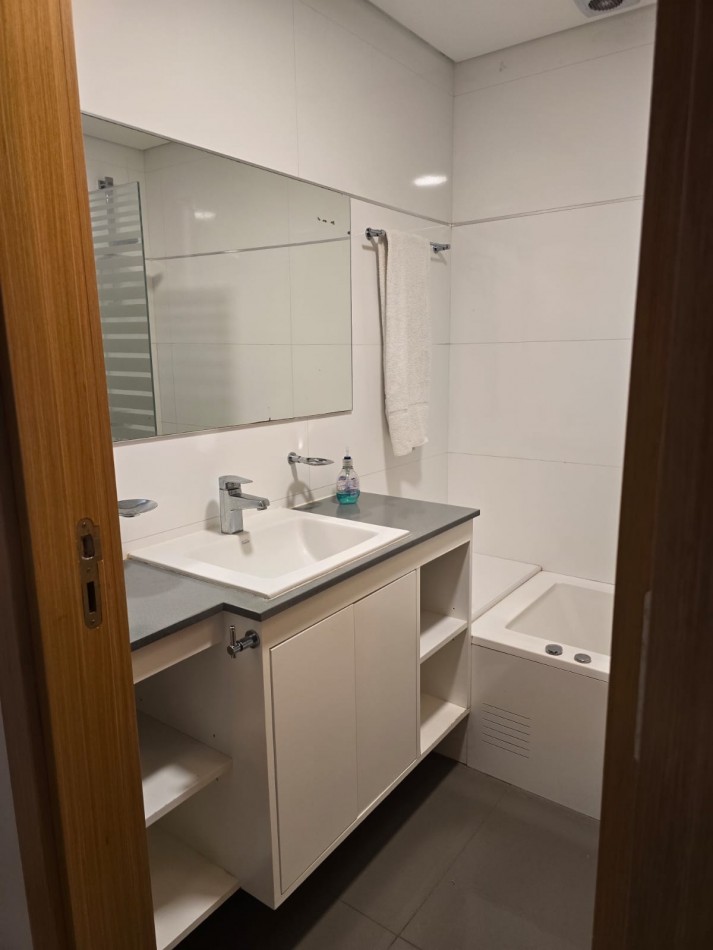 SEMIPISO PLAYA GRANDE 2 AMB CON COCHERA