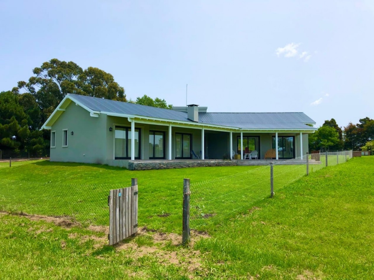 ARENAS DEL SUR CASA EN VENTA 