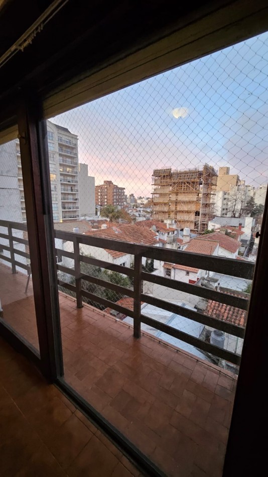 DEPARAMENTO EN VENTA ALBERTI Y SANTIAGO DEL ESTERO 