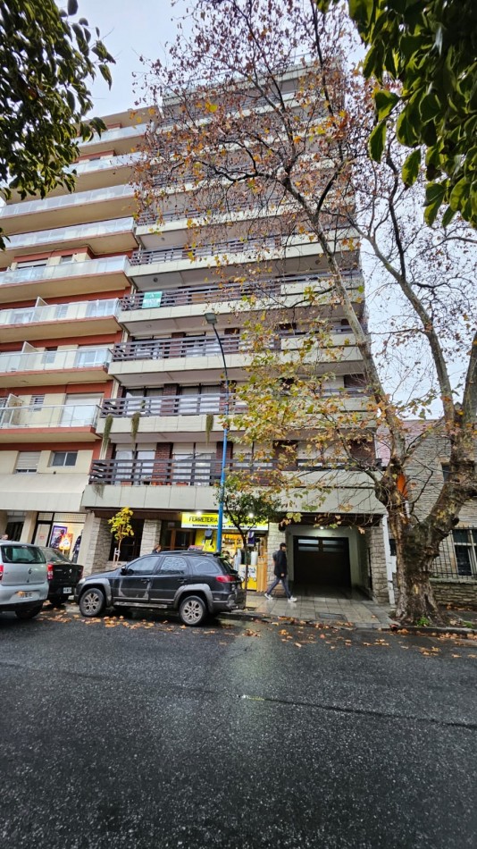 DEPARAMENTO EN VENTA ALBERTI Y SANTIAGO DEL ESTERO 