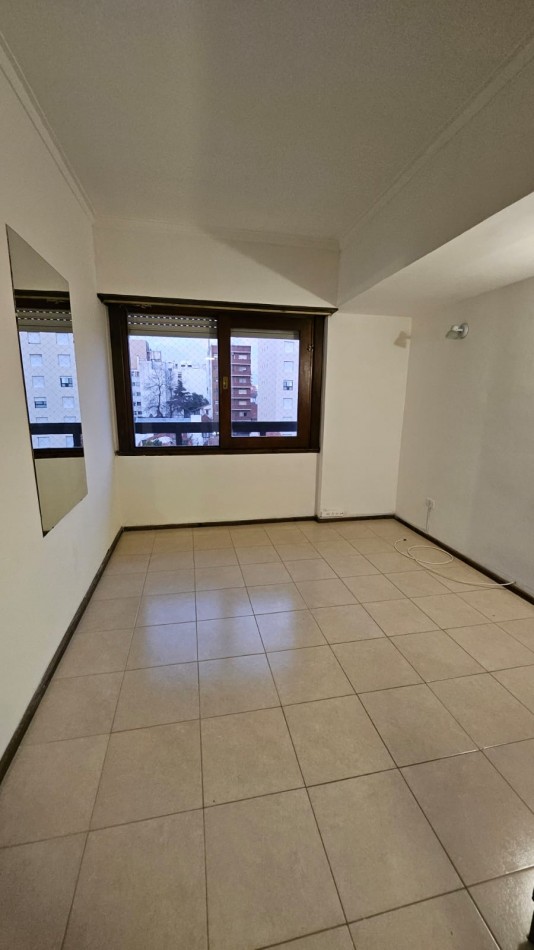 DEPARAMENTO EN VENTA ALBERTI Y SANTIAGO DEL ESTERO 