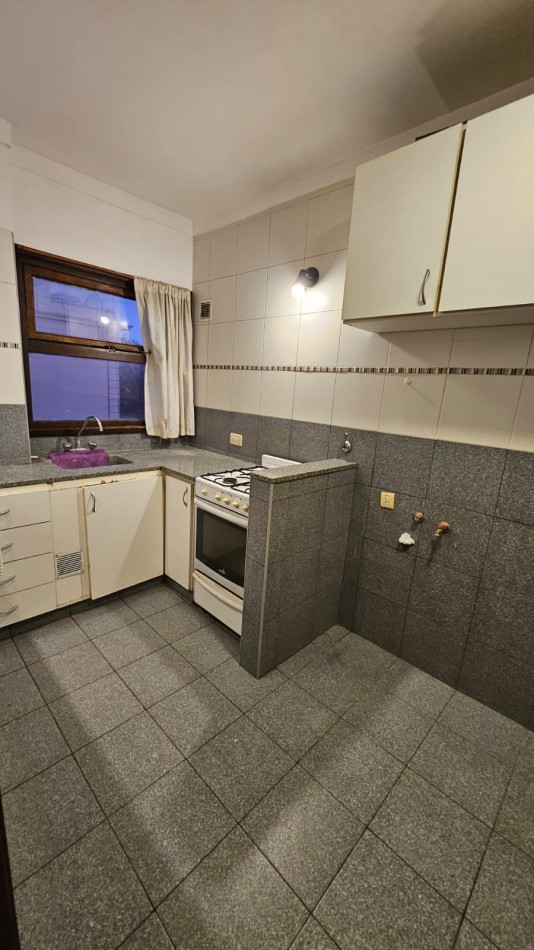 DEPARAMENTO EN VENTA ALBERTI Y SANTIAGO DEL ESTERO 