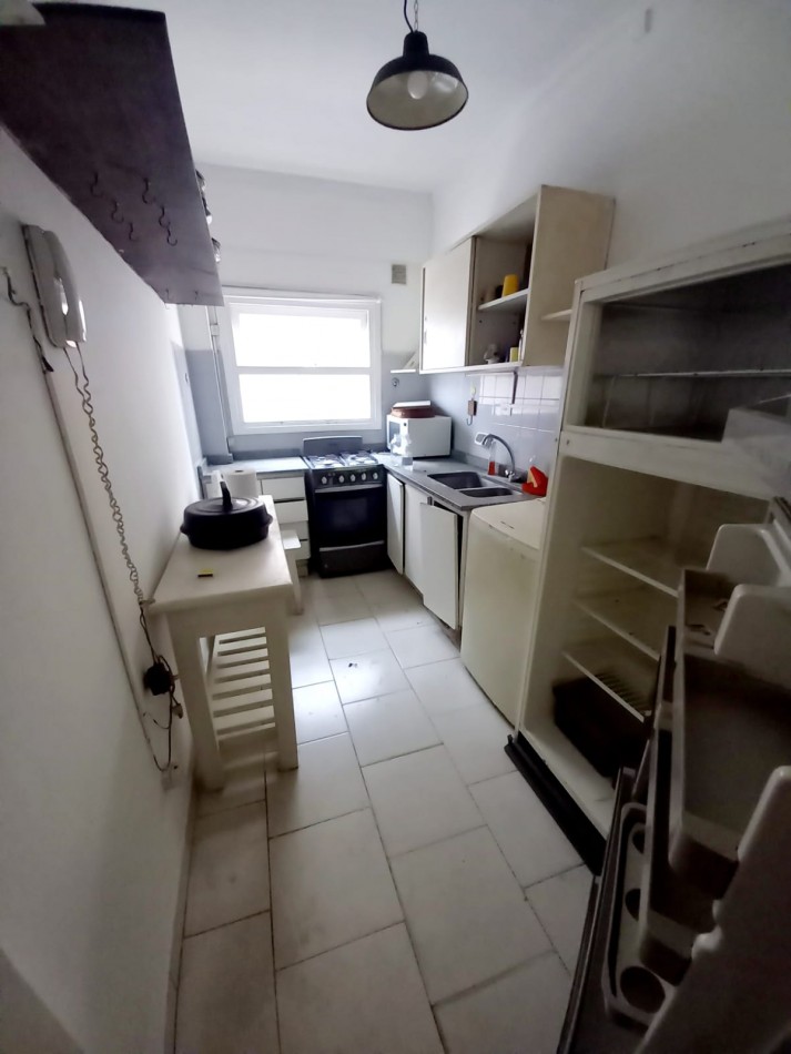 DEPARTAMENTO EN VENTA 1 er piso por escalera 