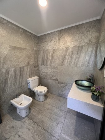 RUMENCO CASA EN VENTA 4 AMB CON GRAN QUINCHO Y PILETA