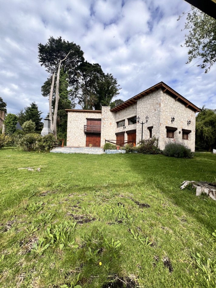 CASA EN EL BOSQUE PERALTA RAMOS 