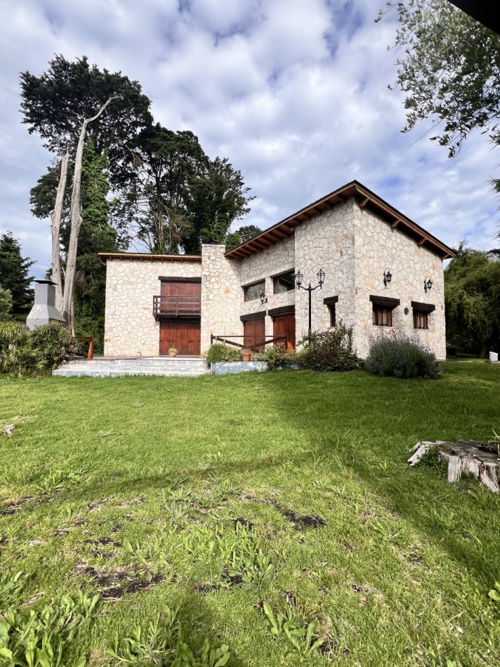 CASA EN EL BOSQUE PERALTA RAMOS 