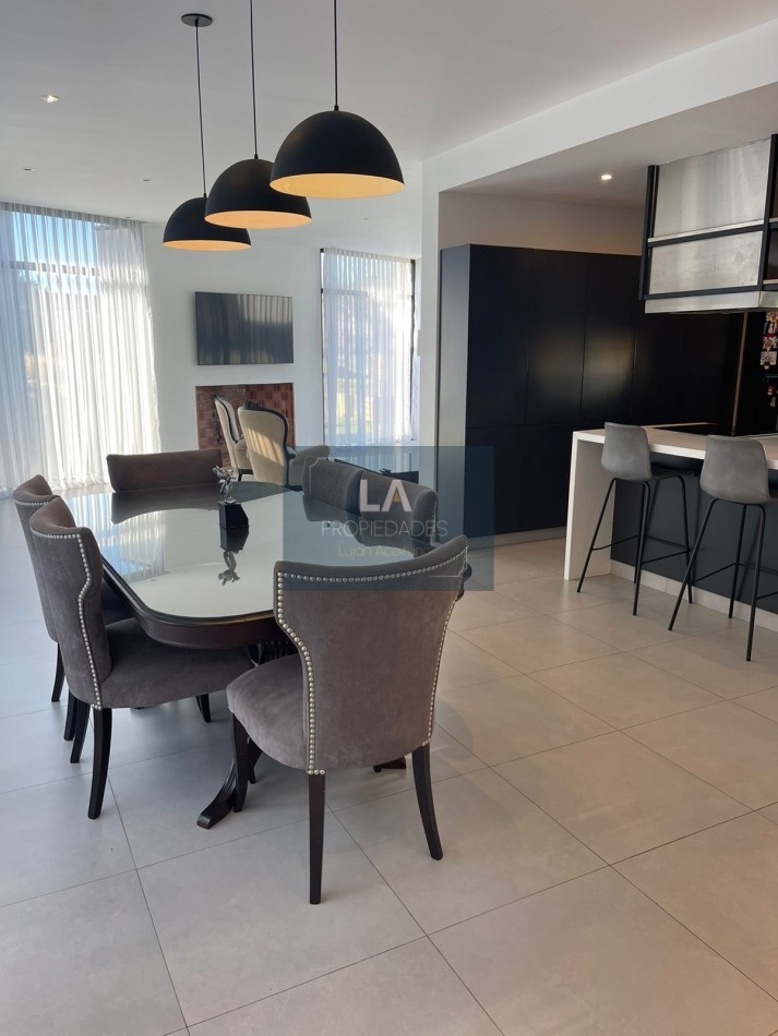 RUMENCO MAGNIFICA PROPIEDAD EN VENTA. SECTOR LAS LOMAS 