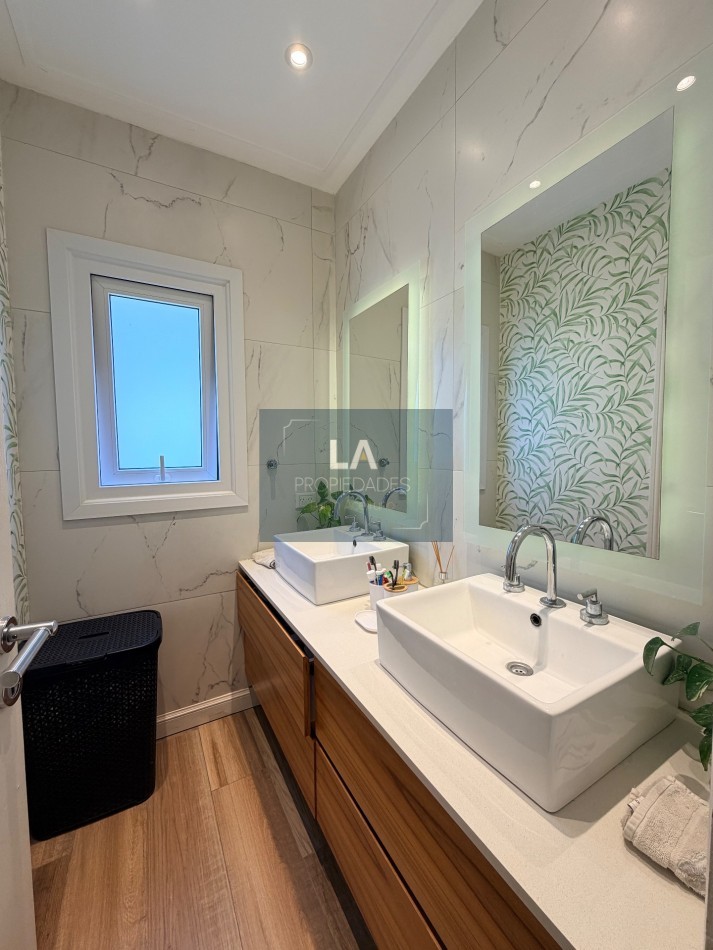 ARENAS DEL SUR Impecable propiedad en VENTA 