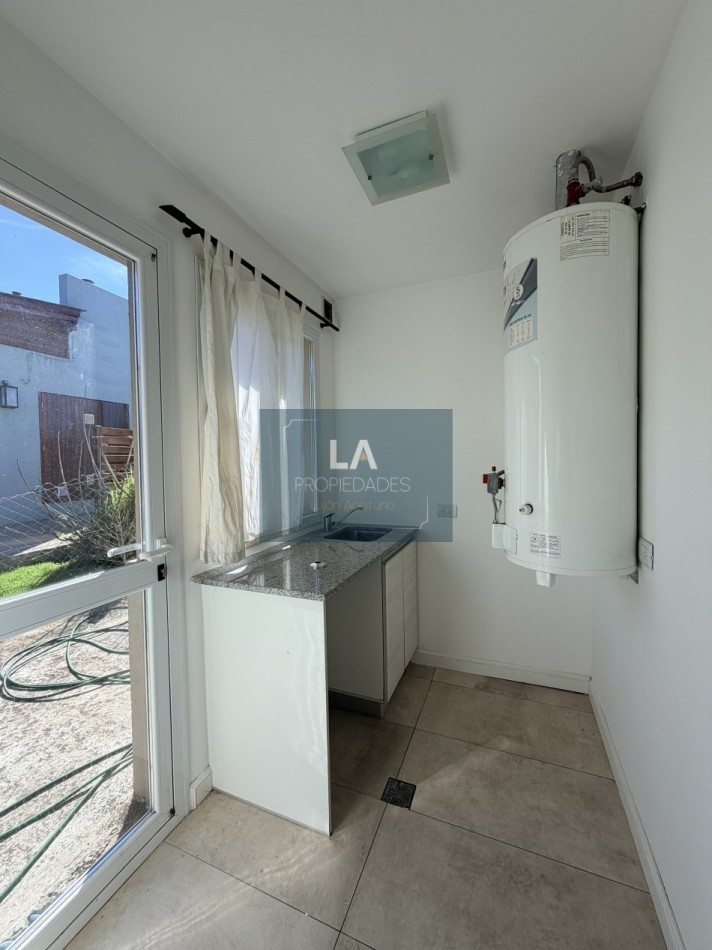 RUMENCO Casa 4 ambientes en Alquiler 