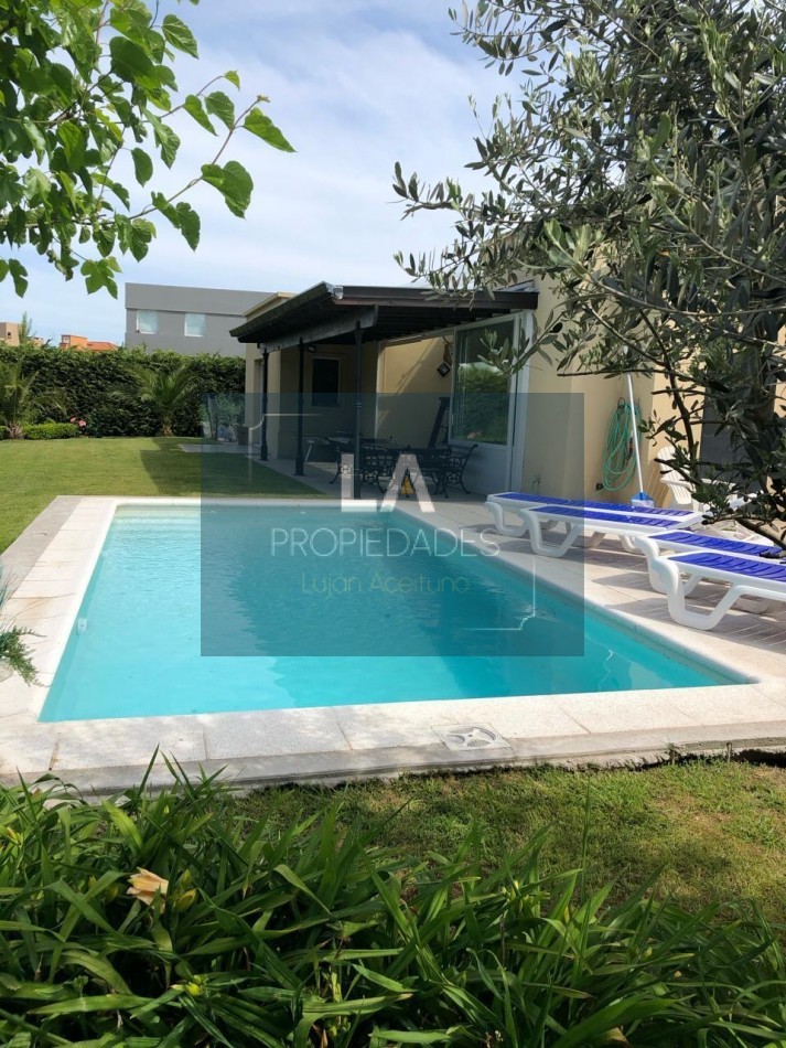 RUMENCO CASA EN VENTA DE 5 AMB CON PILETA 