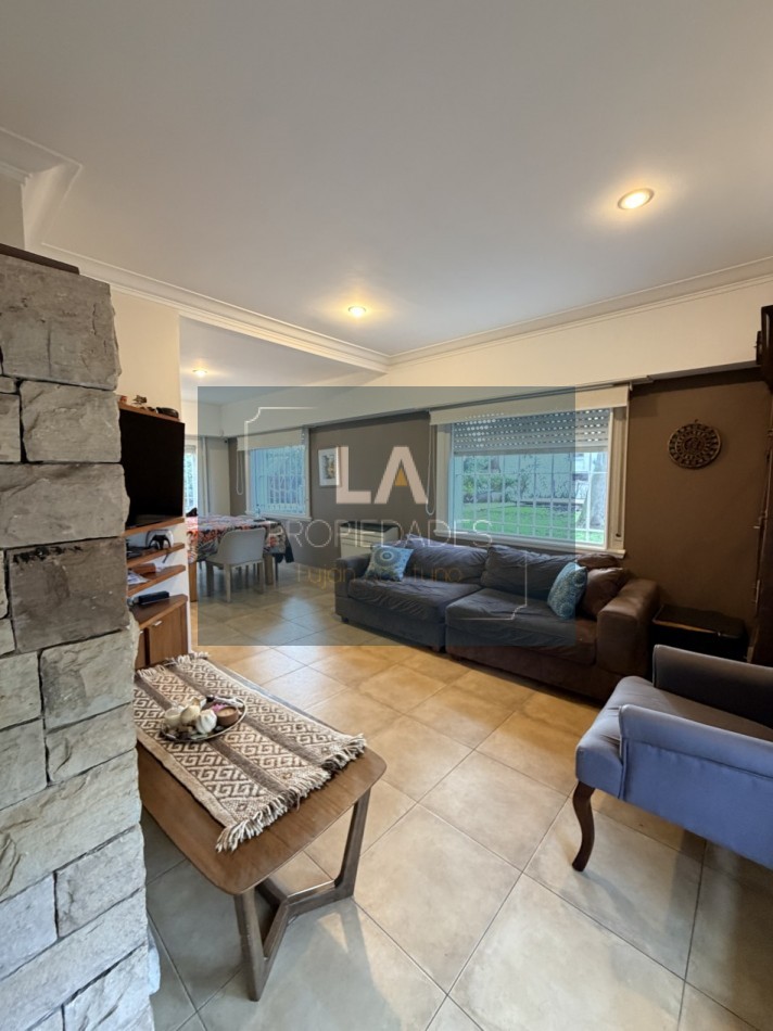 BOSQUE PERALTA RAMOS CASA EN VENTA 