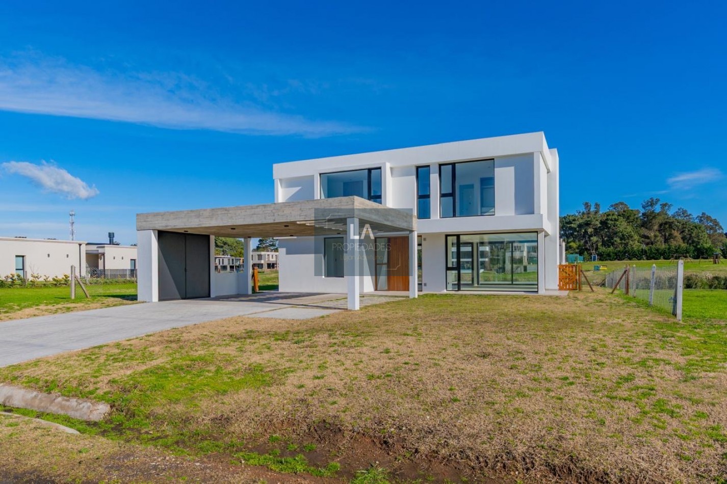 RUMENCO JOVEN CASA EN VENTA A ESTRENAR 