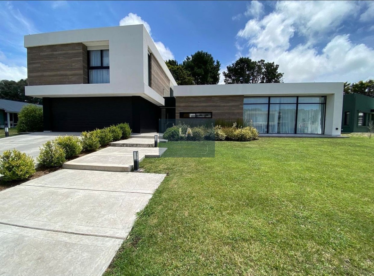 RUMENCO MAGNIFICA PROPIEDAD EN VENTA. SECTOR LAS LOMAS 