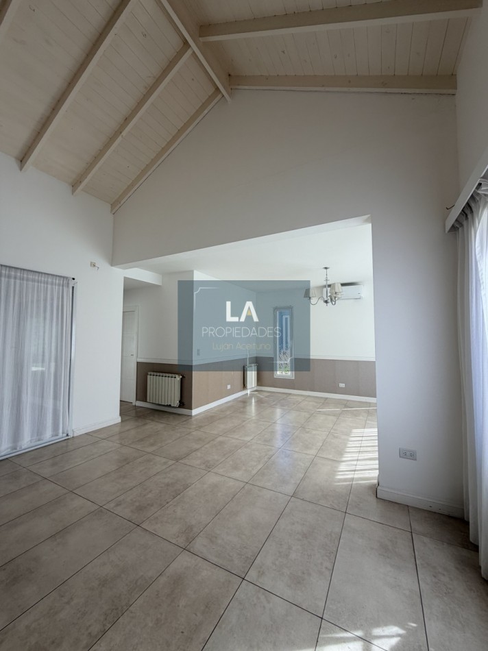 RUMENCO Casa 4 ambientes en Alquiler 