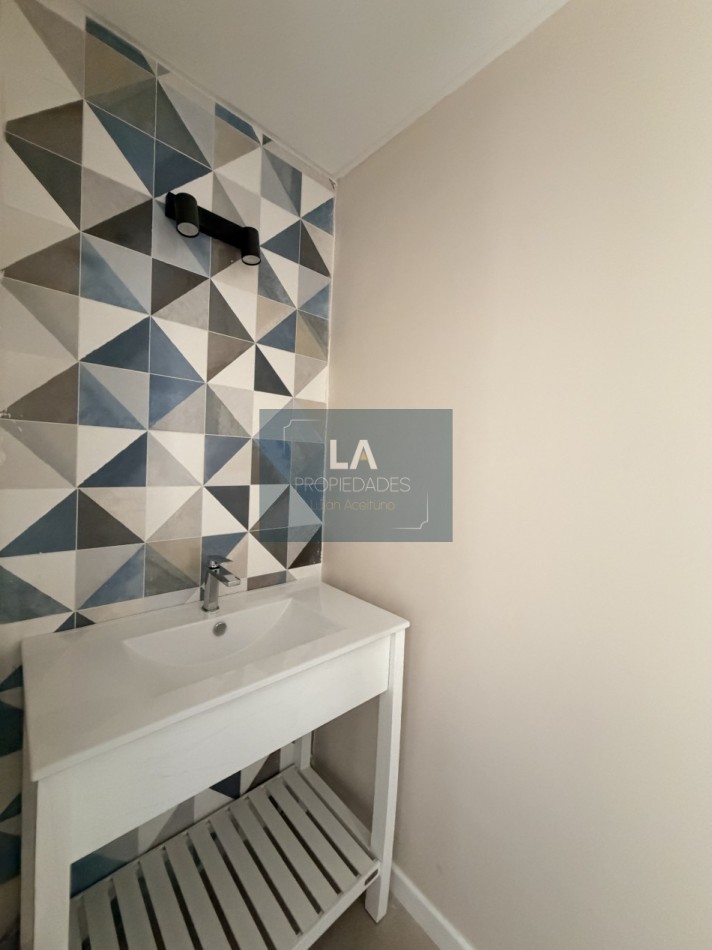 Departamento 2 ambientes con cochera Guemes 