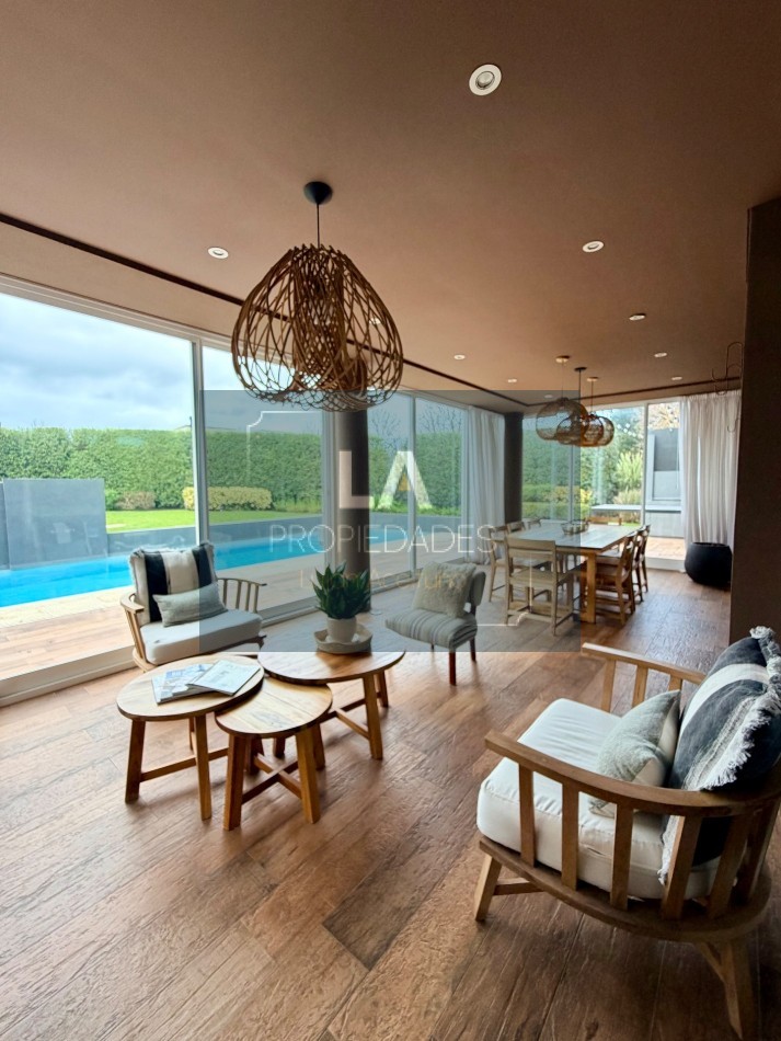 RUMENCO IMPECABLE PROPIEDAD EN VENTA 
