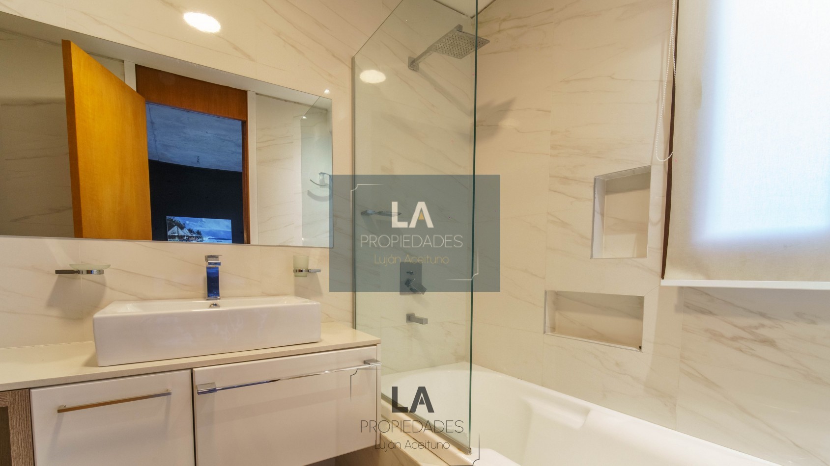 RUMENCO EXCLUSIVA CASA EN VENTA 