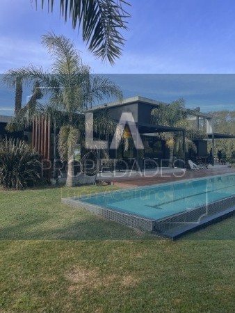 RUMENCO EXCLUSIVA CASA EN VENTA 