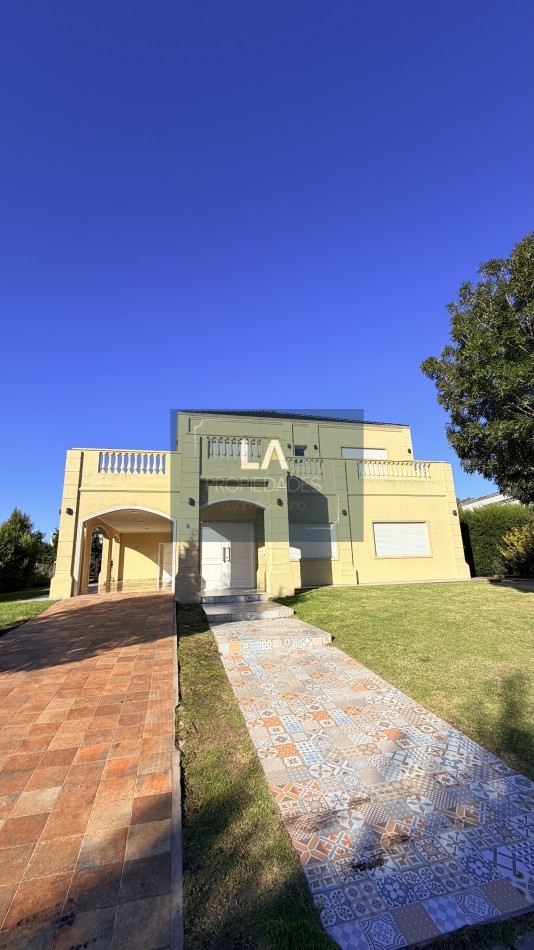 ARENAS DEL SUR CASA EN VENTA 