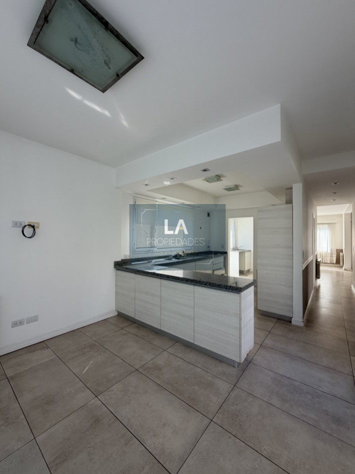 RUMENCO Casa 4 ambientes en Alquiler 