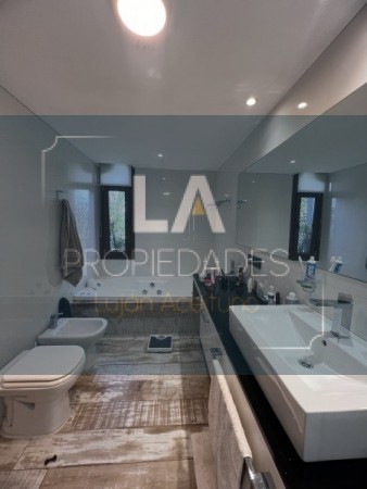RUMENCO EXCLUSIVA CASA EN VENTA 