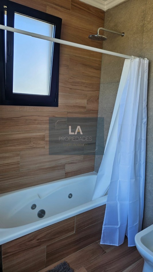 ARENAS CHICO CASA EN VENTA 4 AMBIENTES 