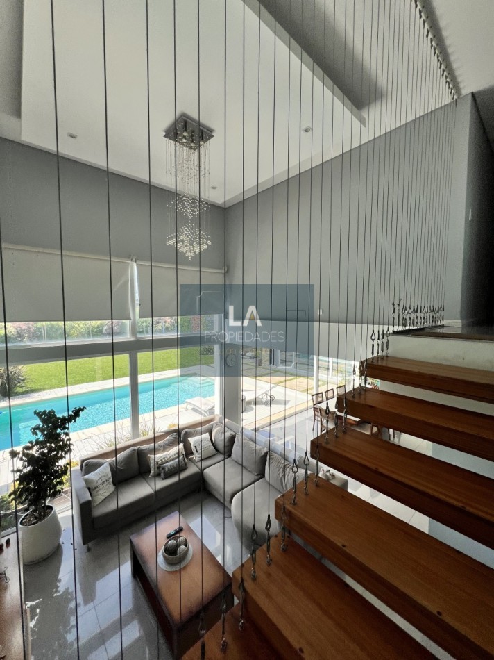 ARENAS DEL SUR MAGNIFICA PROPIEDAD EN VENTA 