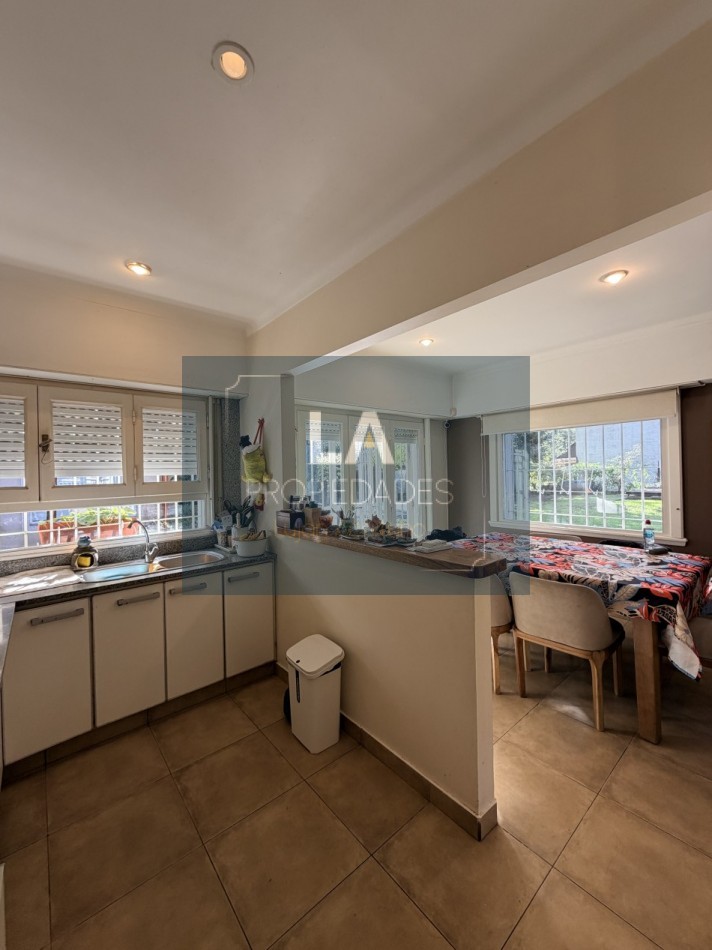 BOSQUE PERALTA RAMOS CASA EN VENTA 