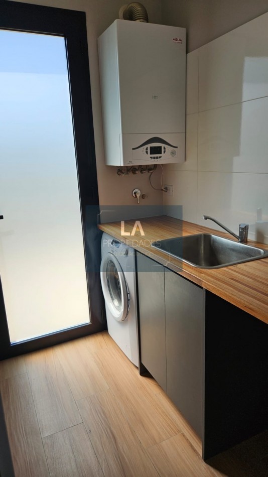 ARENAS CHICO CASA EN VENTA 4 AMBIENTES 