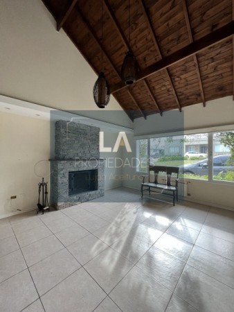 RUMENCO CASA EN ALQUILER 