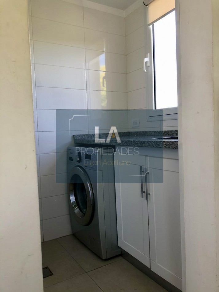 RUMENCO CASA EN VENTA DE 5 AMB CON PILETA 