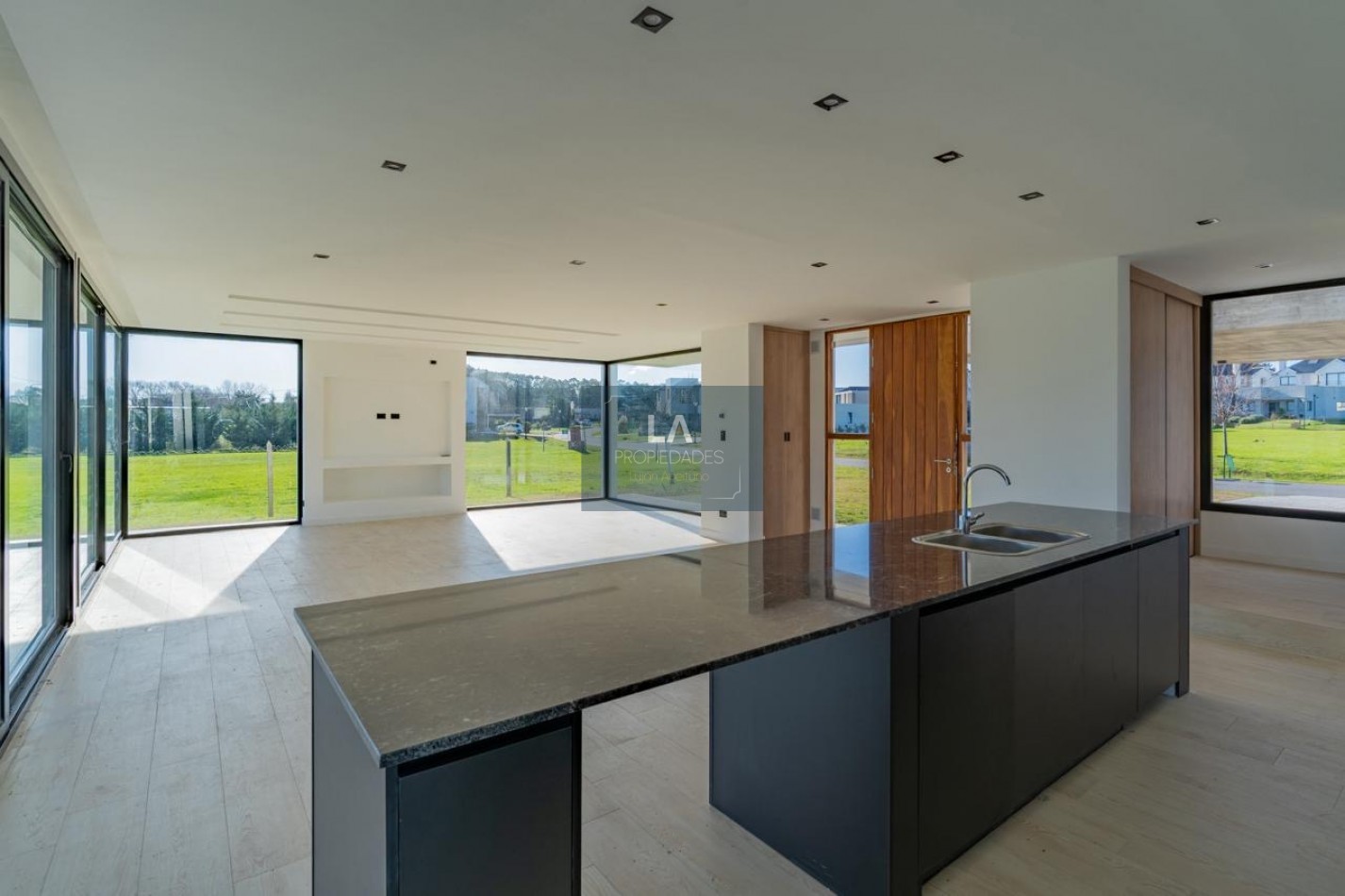 RUMENCO JOVEN CASA EN VENTA A ESTRENAR 