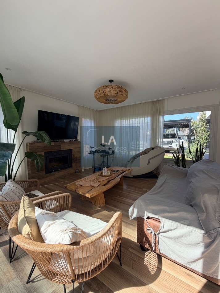 ARENAS DEL SUR Impecable propiedad en VENTA 