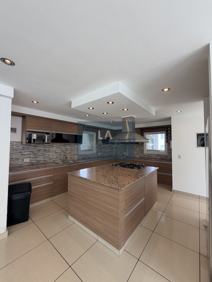 RUMENCO EXCLUSIVA PROPIEDAD EN ALQUILER 