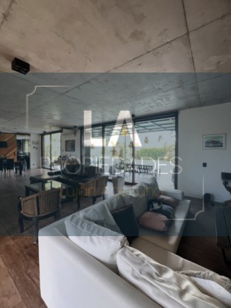 RUMENCO EXCLUSIVA CASA EN VENTA 