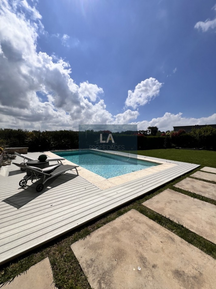 ARENAS DEL SUR MAGNIFICA PROPIEDAD EN VENTA 