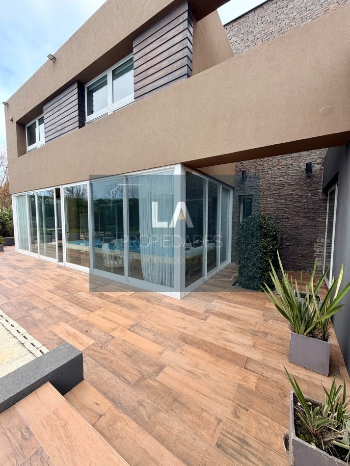 RUMENCO IMPECABLE PROPIEDAD EN VENTA 