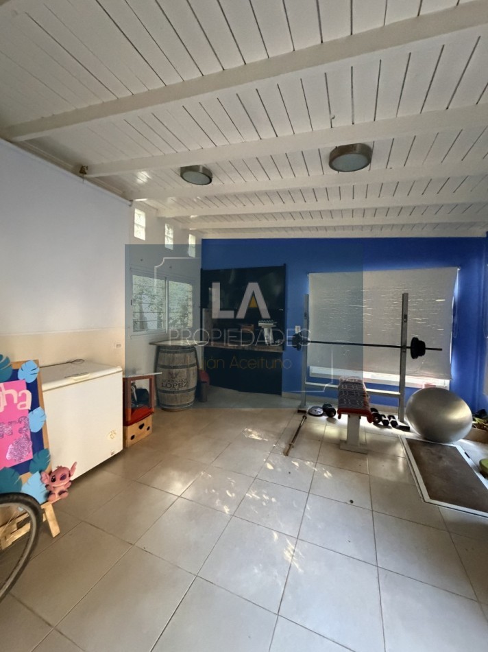 BOSQUE PERALTA RAMOS CASA EN VENTA 