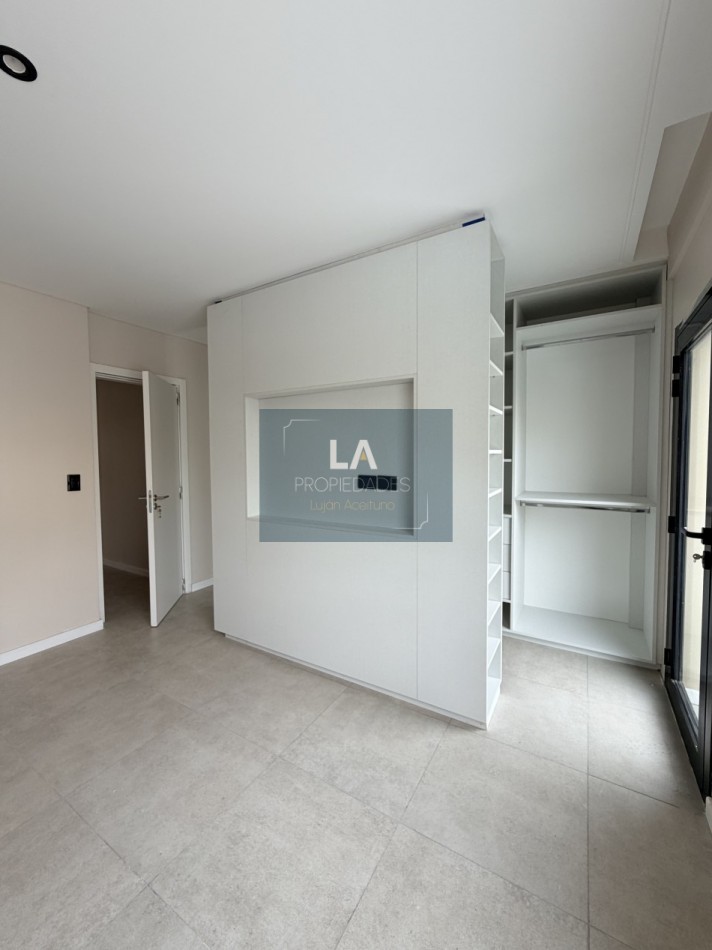 Departamento 2 ambientes con cochera Guemes 