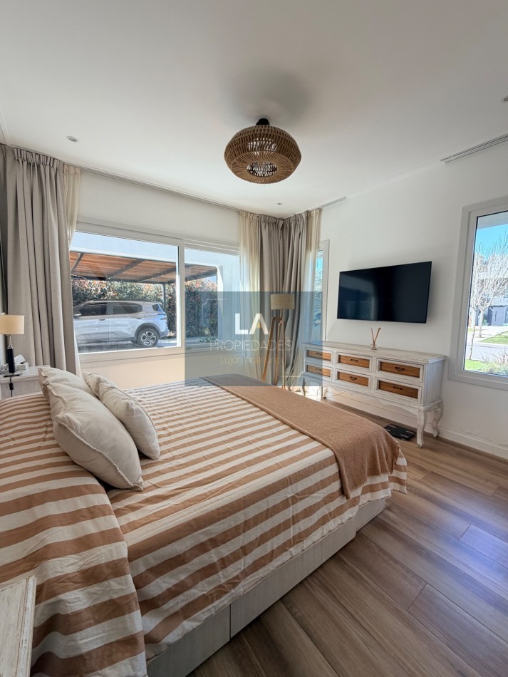 ARENAS DEL SUR Impecable propiedad en VENTA 
