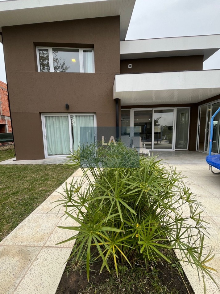 RUMENCO JOVEN CASA EN ALQUILER 