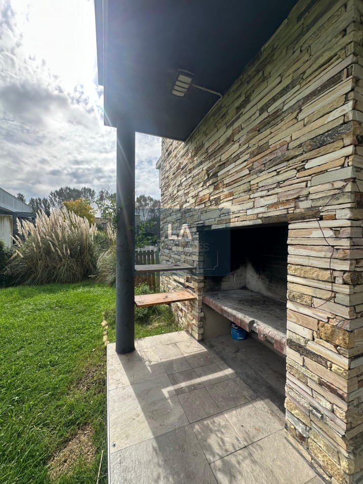 RUMENCO CASA EN ALQUILER 