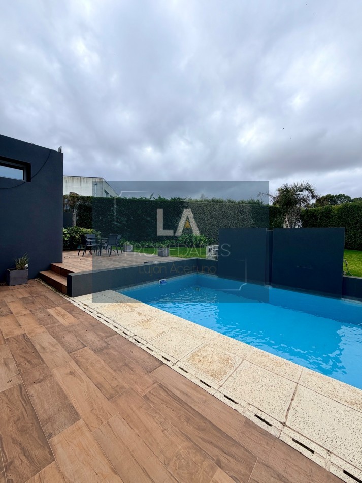 RUMENCO IMPECABLE PROPIEDAD EN VENTA 