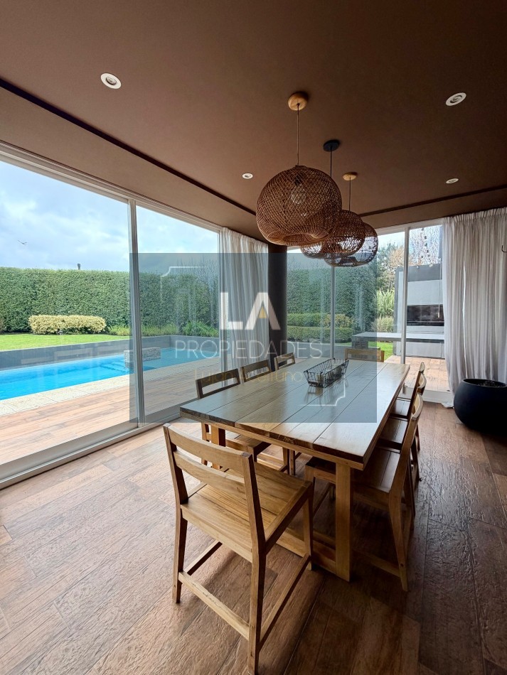 RUMENCO IMPECABLE PROPIEDAD EN VENTA 