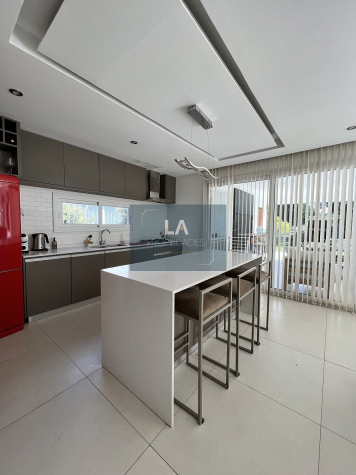 ARENAS DEL SUR CASA EN VENTA 